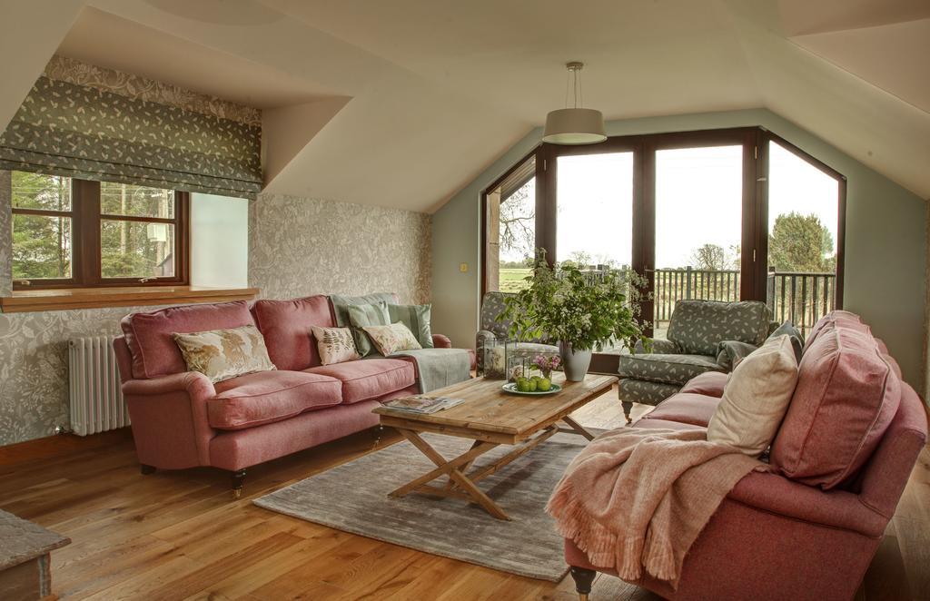 Вилла Hawkswood House And The Roundel Peat Inn Номер фото