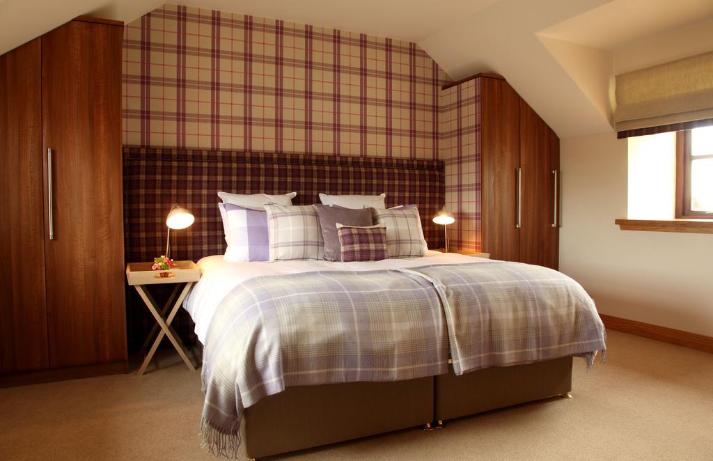 Вилла Hawkswood House And The Roundel Peat Inn Номер фото